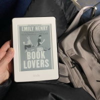 Book Review: Book Lovers by Emily Henry